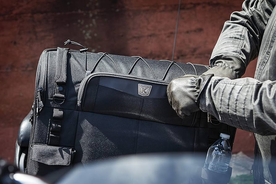 Amazon.com: Kuryakyn 5286 Momentum Wanderer Motorcycle Travel